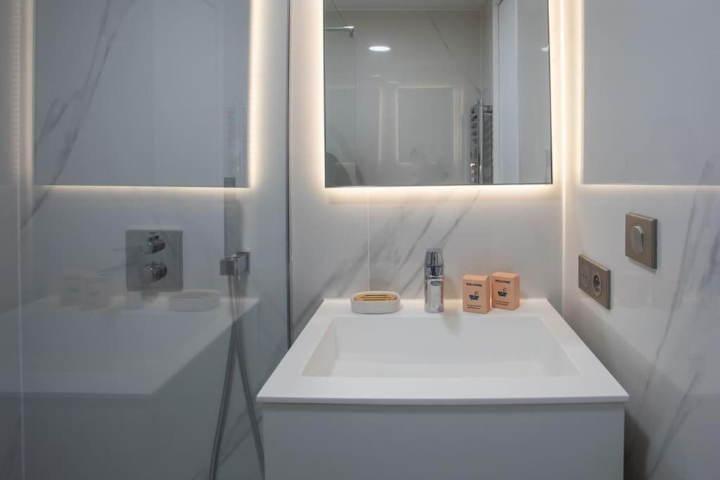 #11 Alex Suite Terrace Parking Ac 2 Bdr 5Mins To Sea Saint-Jean-Cap-Ferrat Eksteriør billede